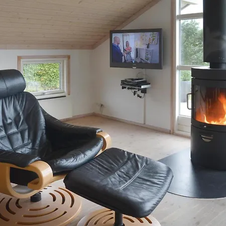 Nice Home In Lemvig With Sauna